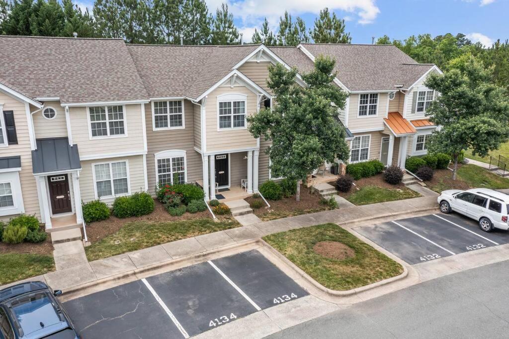 Peaceful, Townhome In Hope Valley Farms Durham Exteriér fotografie