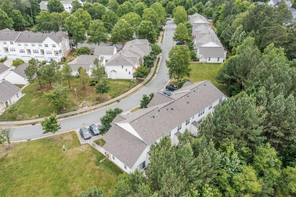 Peaceful, Townhome In Hope Valley Farms Durham Exteriér fotografie